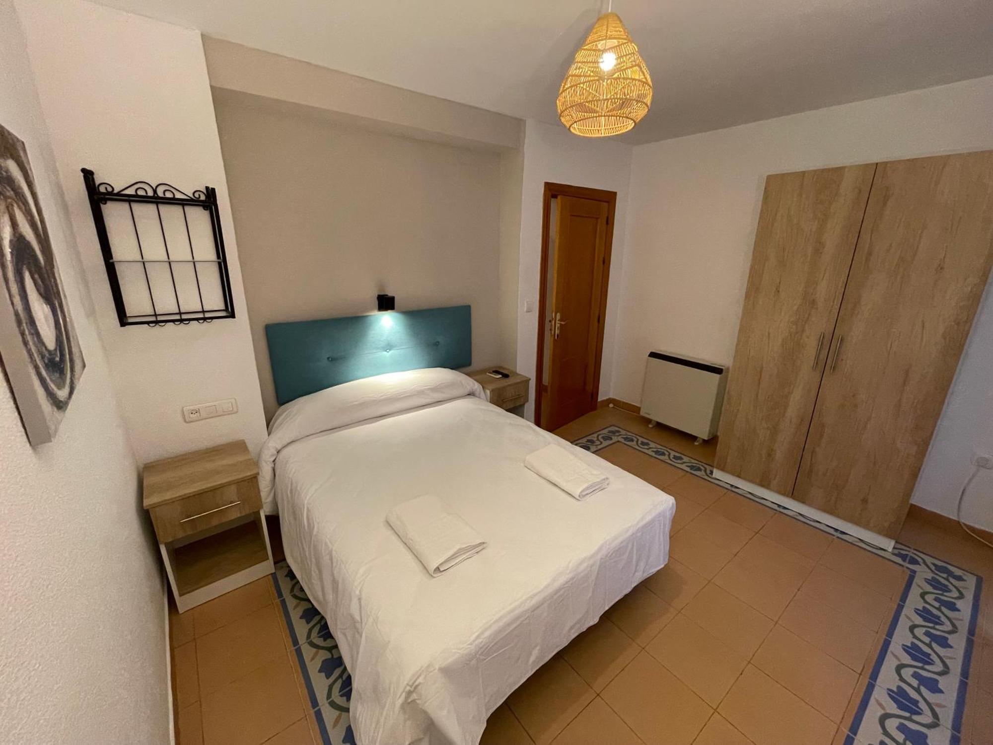 Double Room Private Bathroom